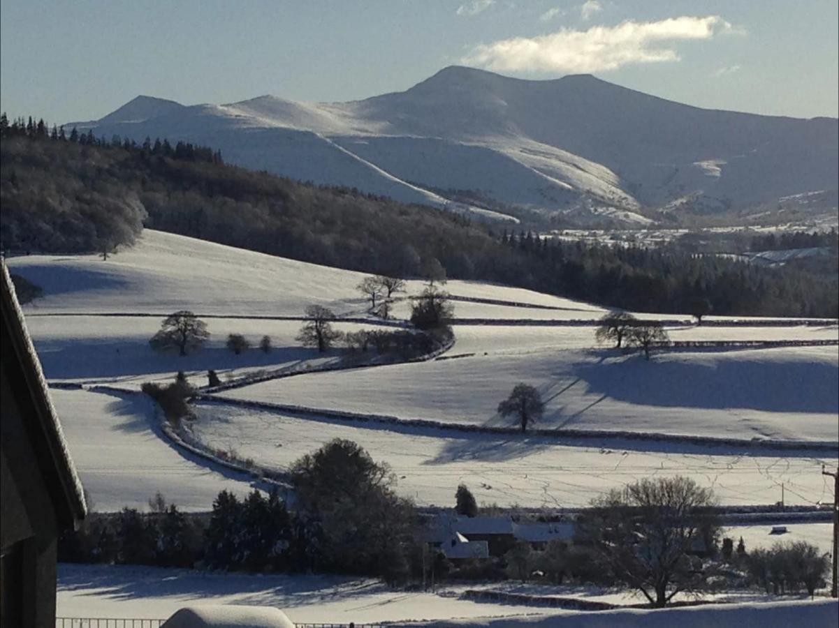 Cosy Arts & Crafts Cottage With Stunning Views Brecon Exterior foto